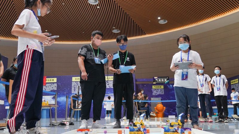 互联网技术：定义、演进与未来展望